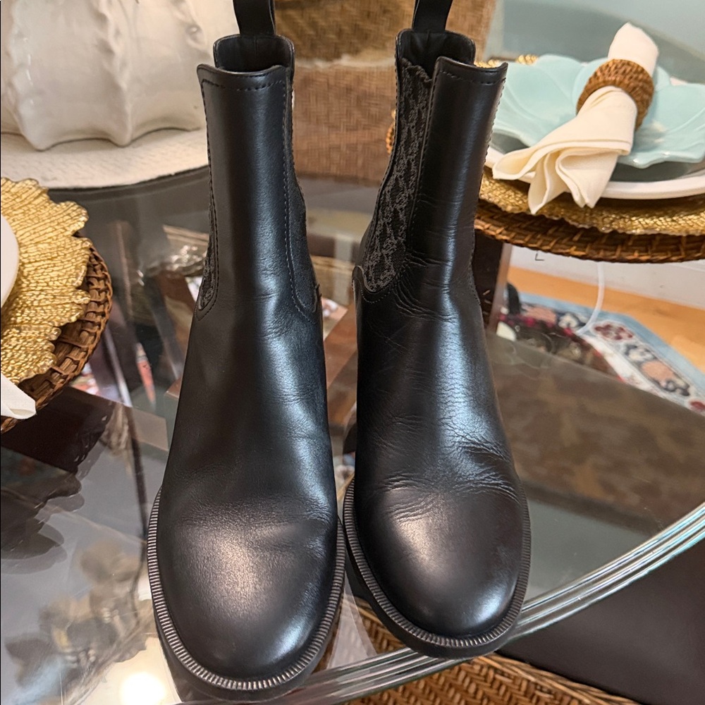 Fendi boots